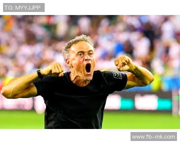 路易斯恩里克与巴黎圣日耳曼加速新合同谈判进展显著